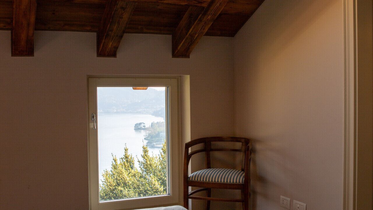 Photo of Bedroom in Cernobbio