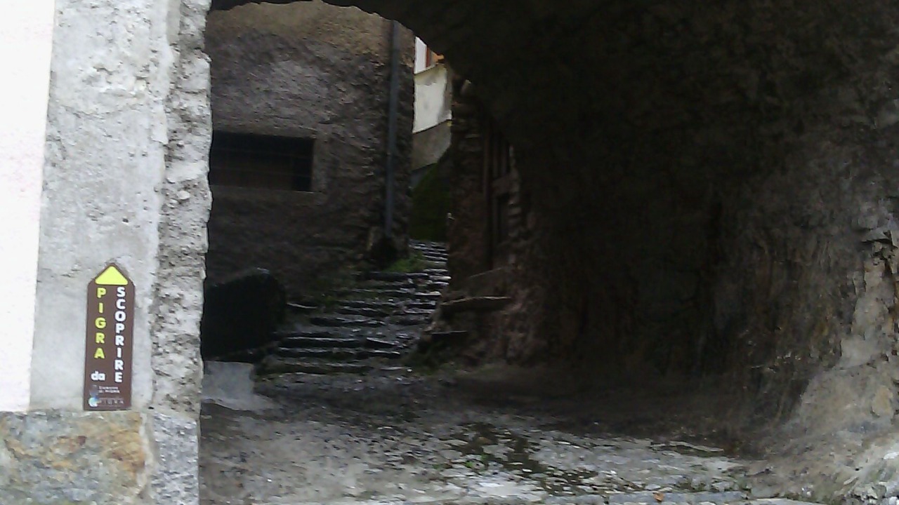 Photo of Outdoor in Pigra