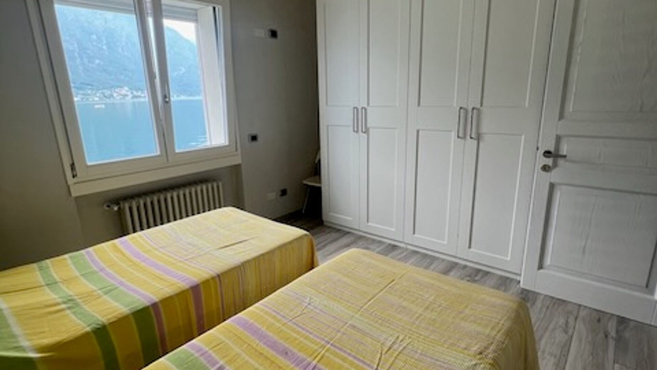 Photo of Bedroom in Claino Con Osteno