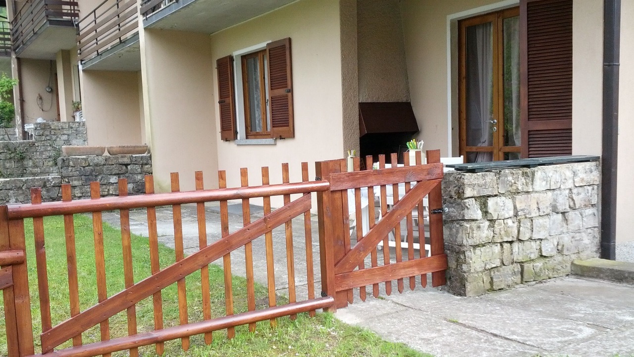Photo of Outdoor in Crone