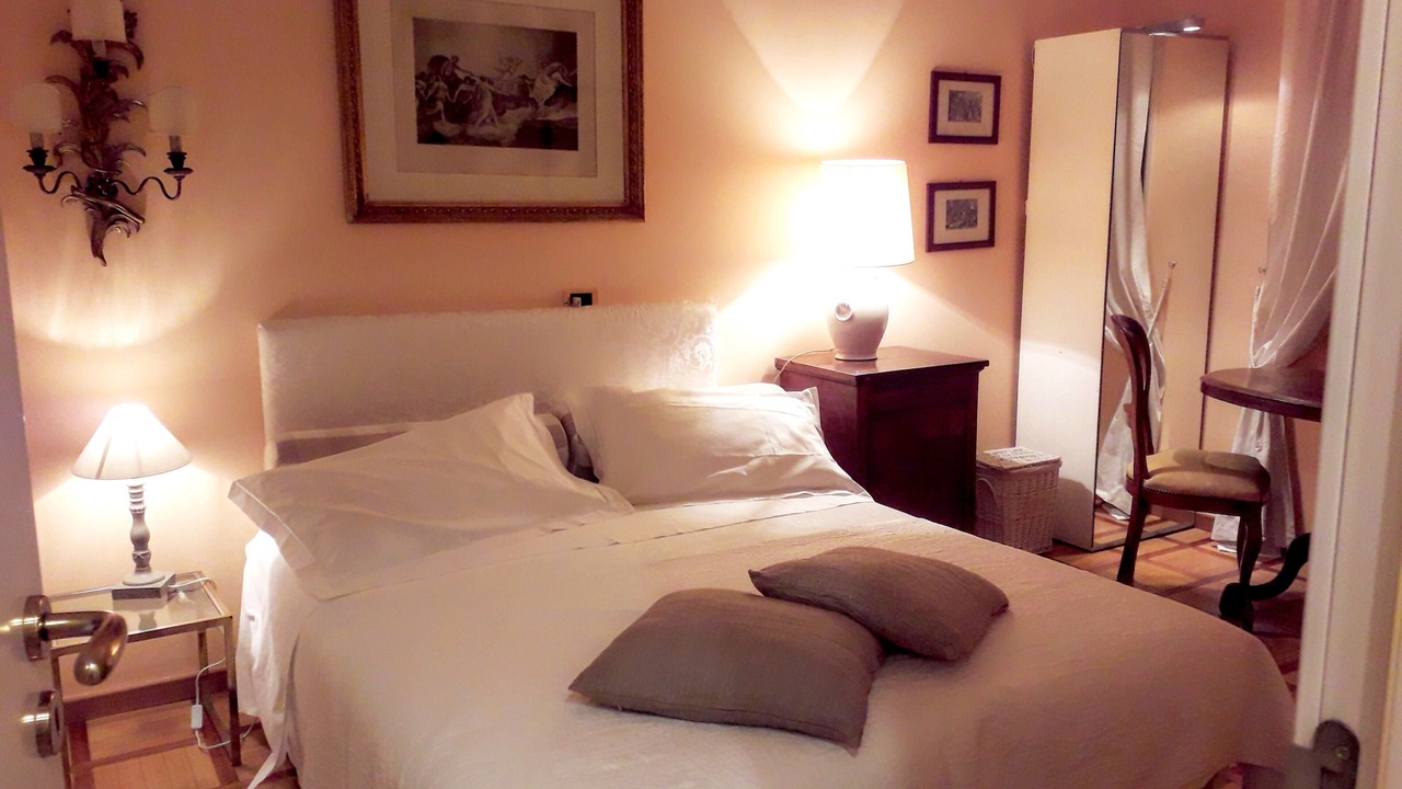Photo of Bedroom in Milan