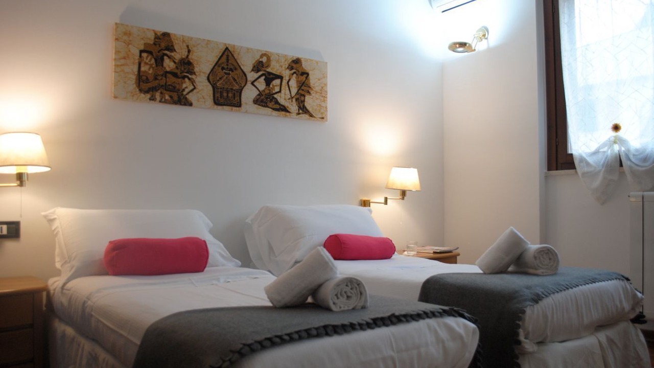 Photo of Bedroom in Rho