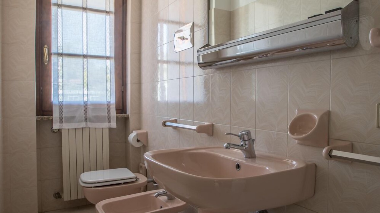 Photo of Bathroom in Portese