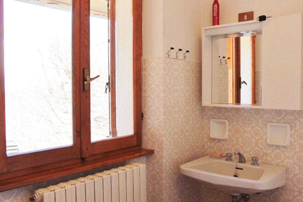 Photo of Bathroom in Esino Lario