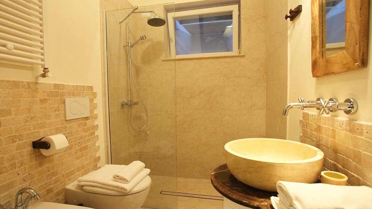 Photo of Bathroom in Naggio