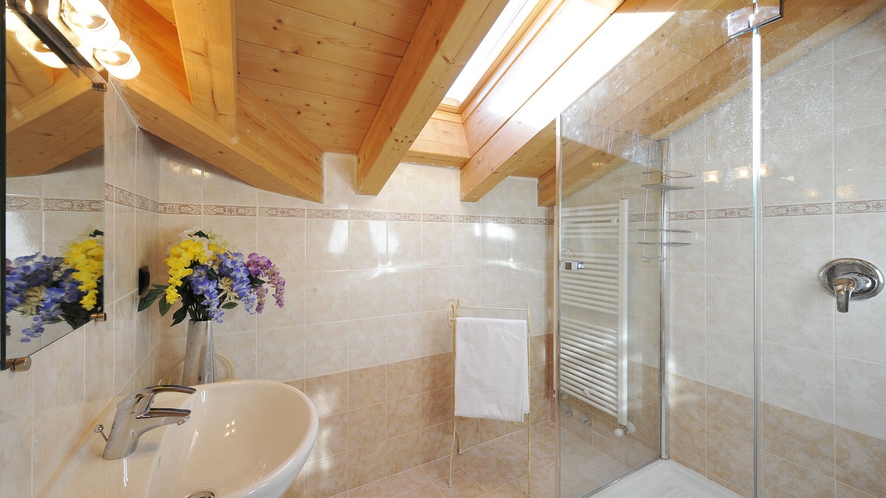 Photo of Bathroom in Tremezzo