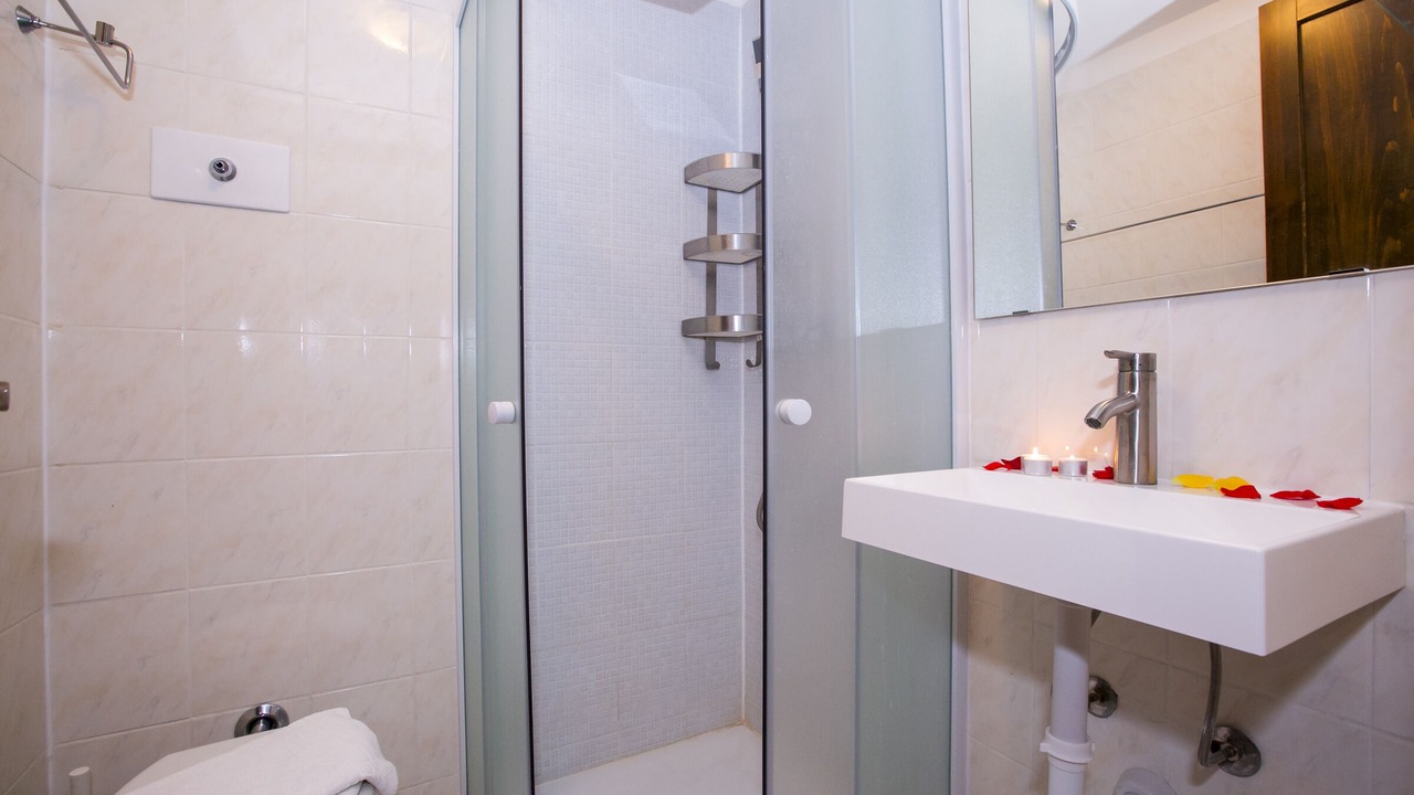 Photo of Bathroom in Cadenabbia