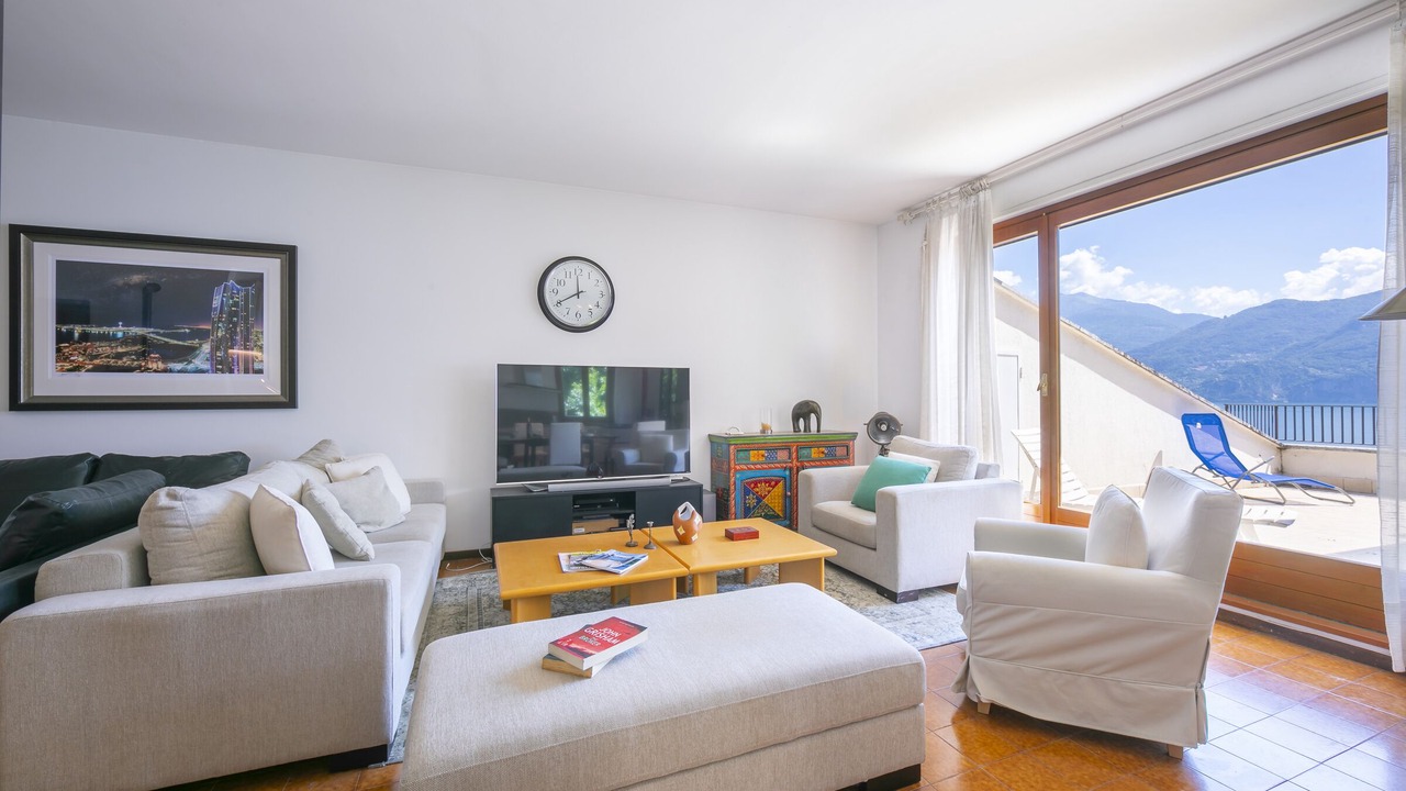 Photo of Livingroom in Menaggio
