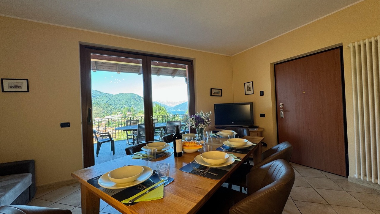 Photo of Bedroom in Menaggio