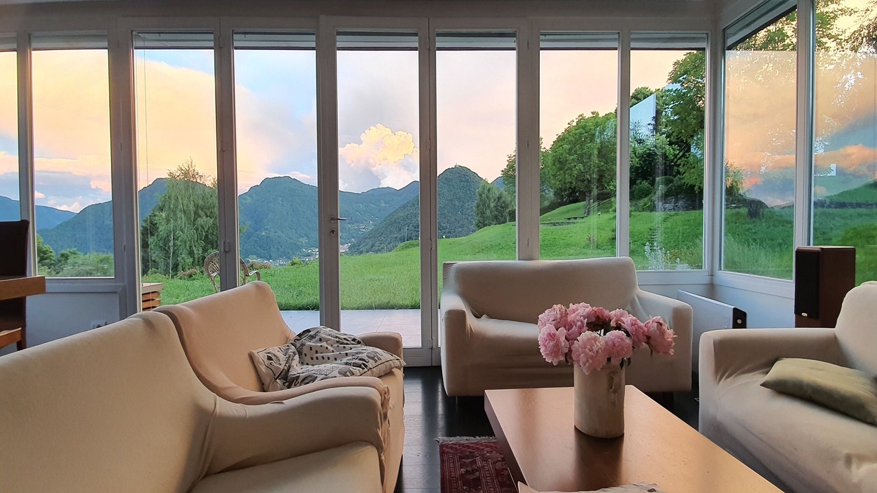 Photo of Livingroom in Cerano d'Intelvi