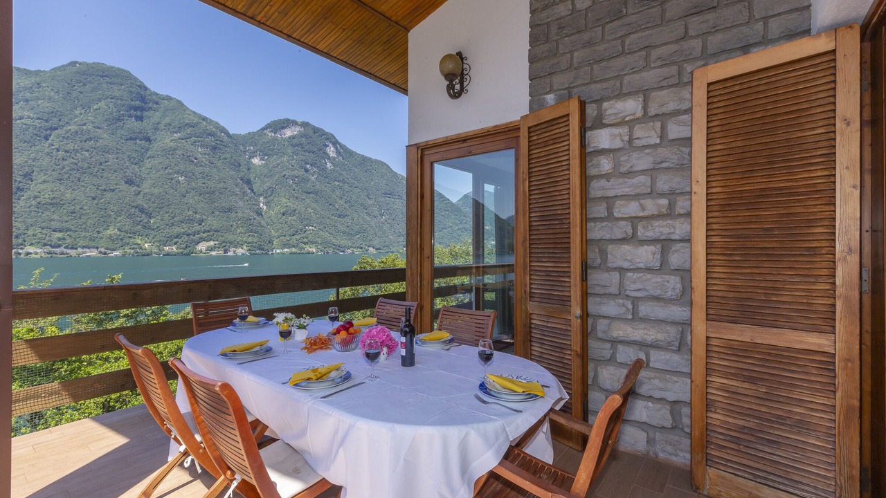 Photo of Outdoor in Nesso