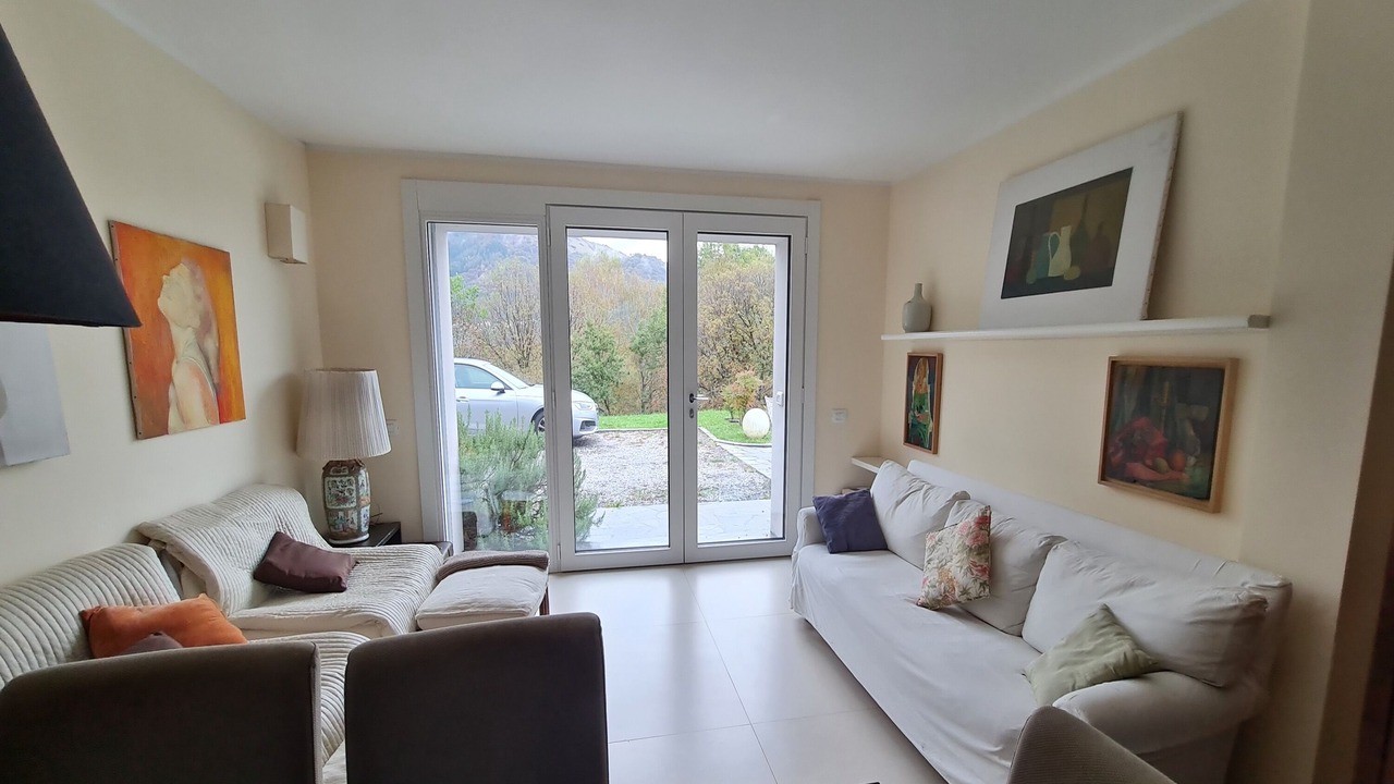 Photo of Livingroom in Cerano d'Intelvi