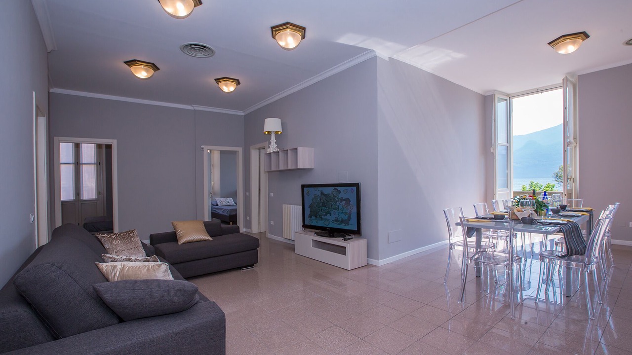 Photo of Bedroom in Menaggio