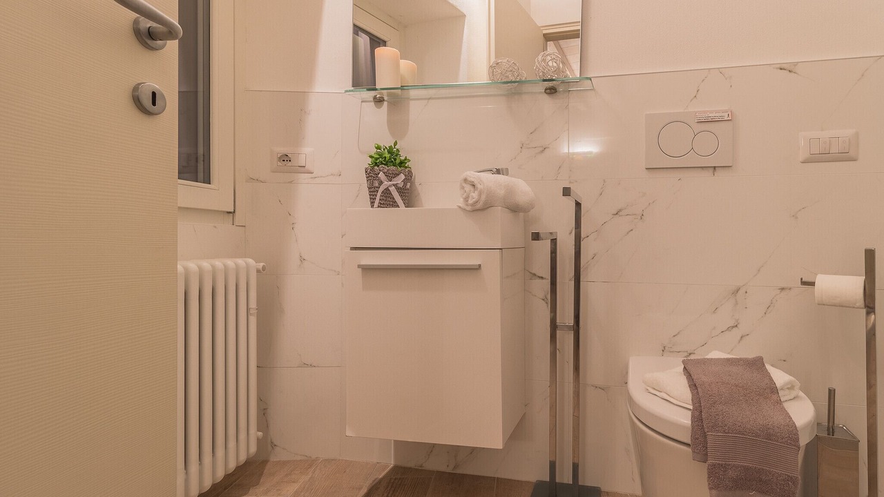 Photo of Bathroom in Varenna