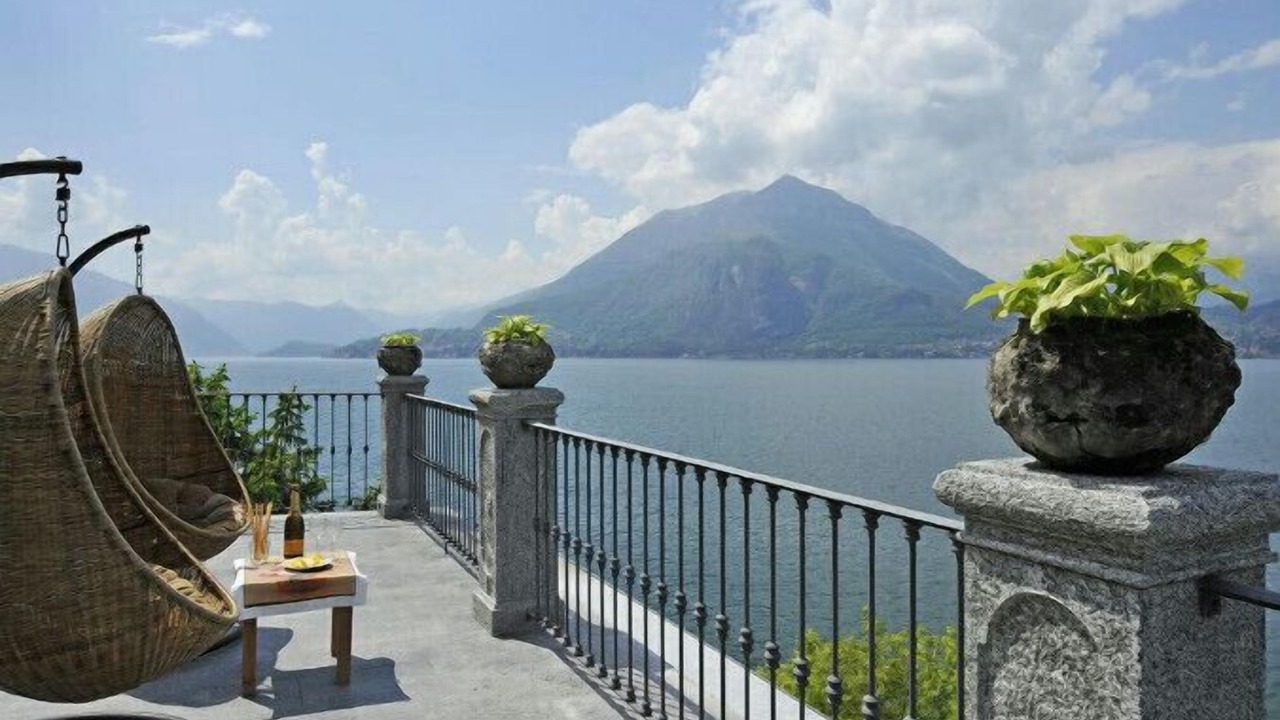 Photo of Others in Varenna
