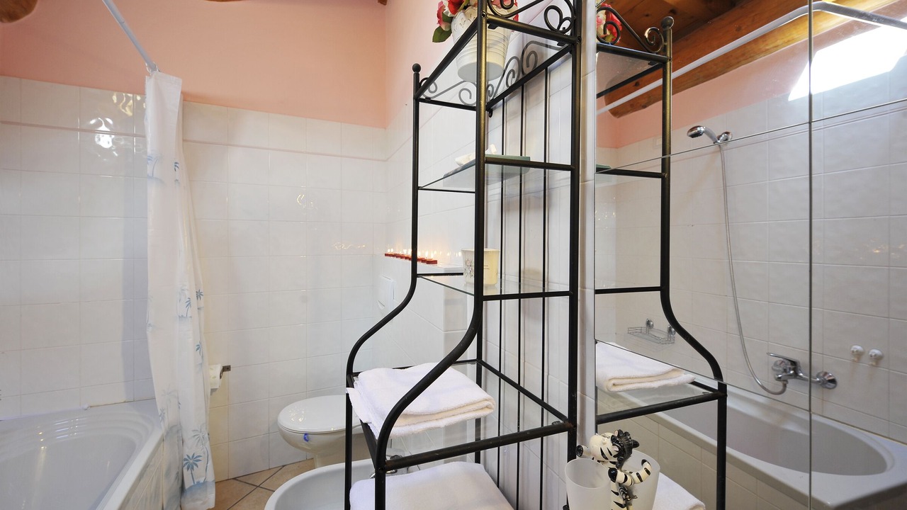 Photo of Bathroom in Carlazzo