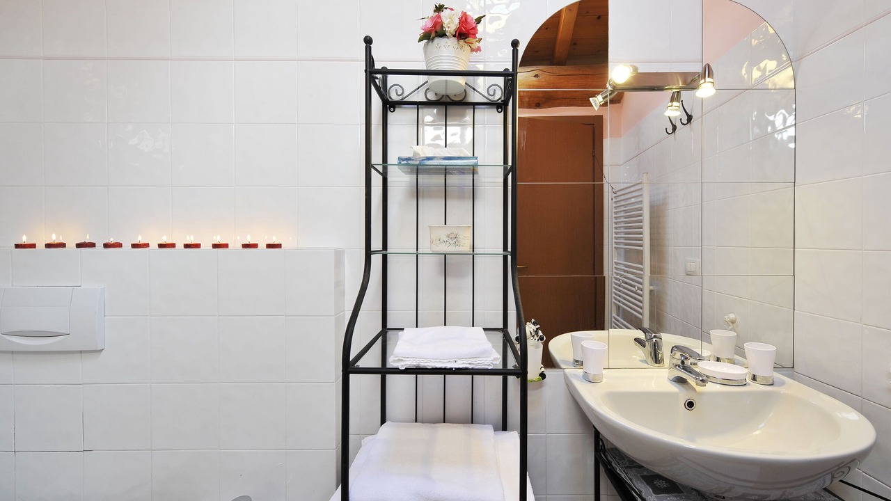 Photo of Bathroom in Carlazzo