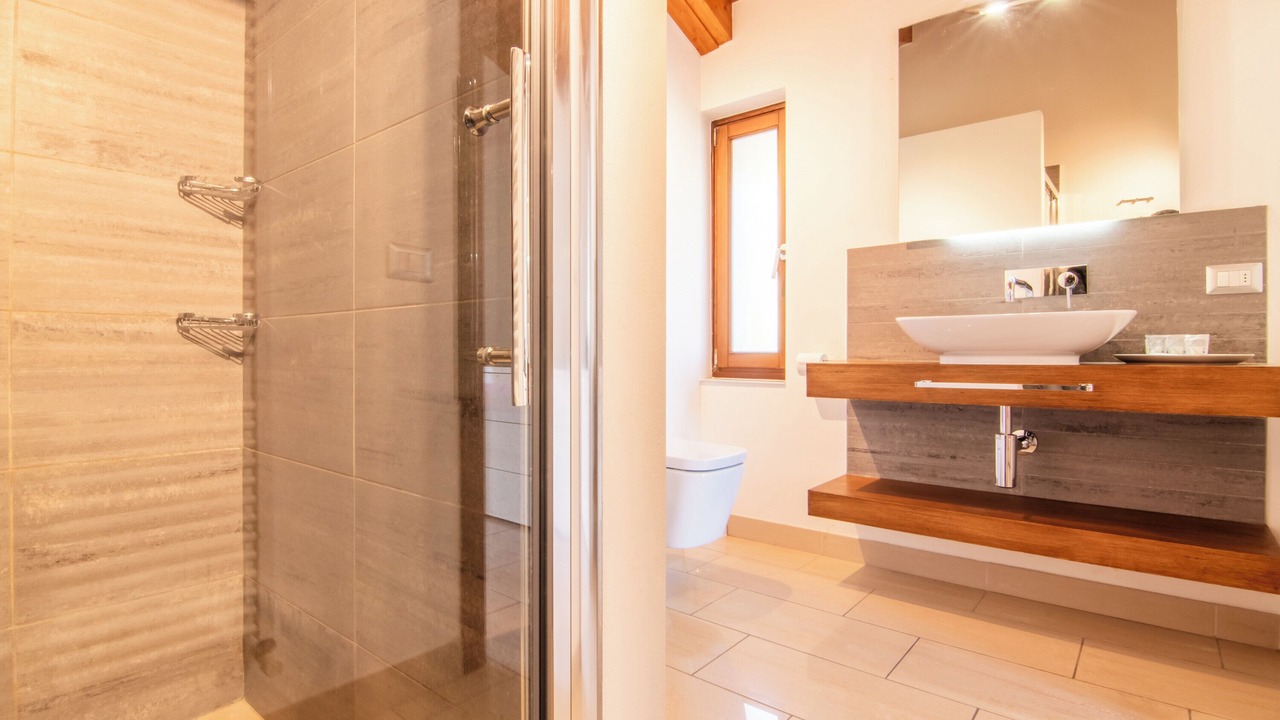 Photo of Bathroom in Naggio