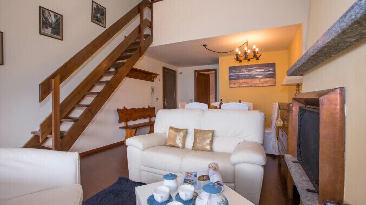 Photo of Livingroom in Cadenabbia