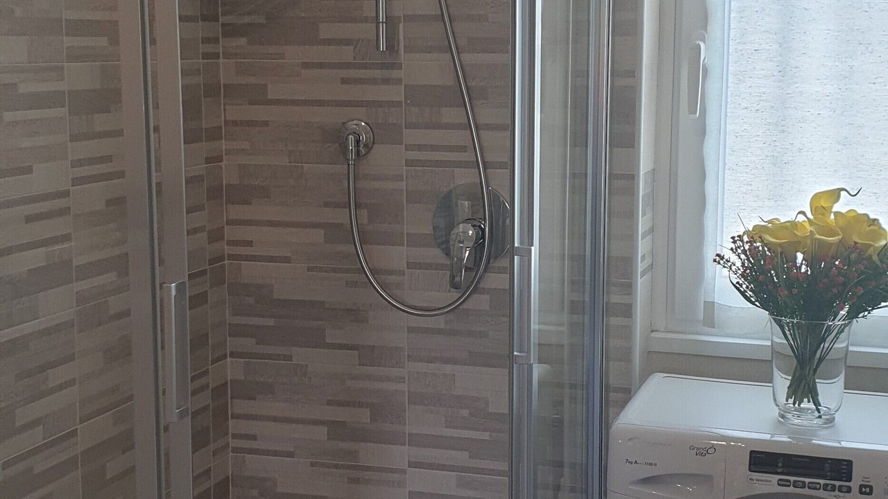 Photo of Bathroom in Albate