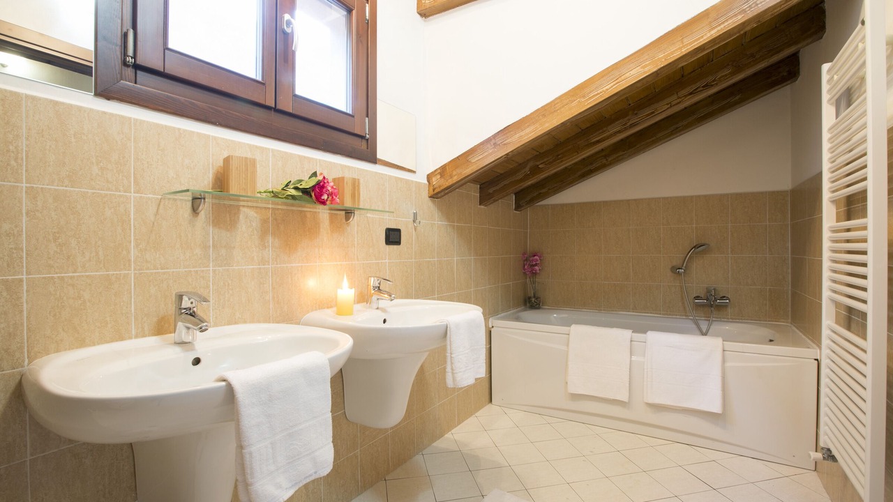 Photo of Bathroom in Blevio