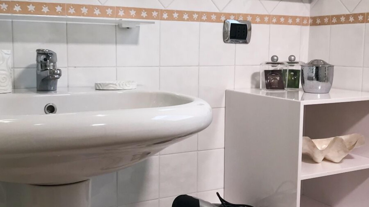 Photo of Bathroom in Monvalle