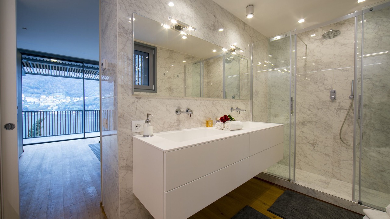 Photo of Bathroom in Laglio