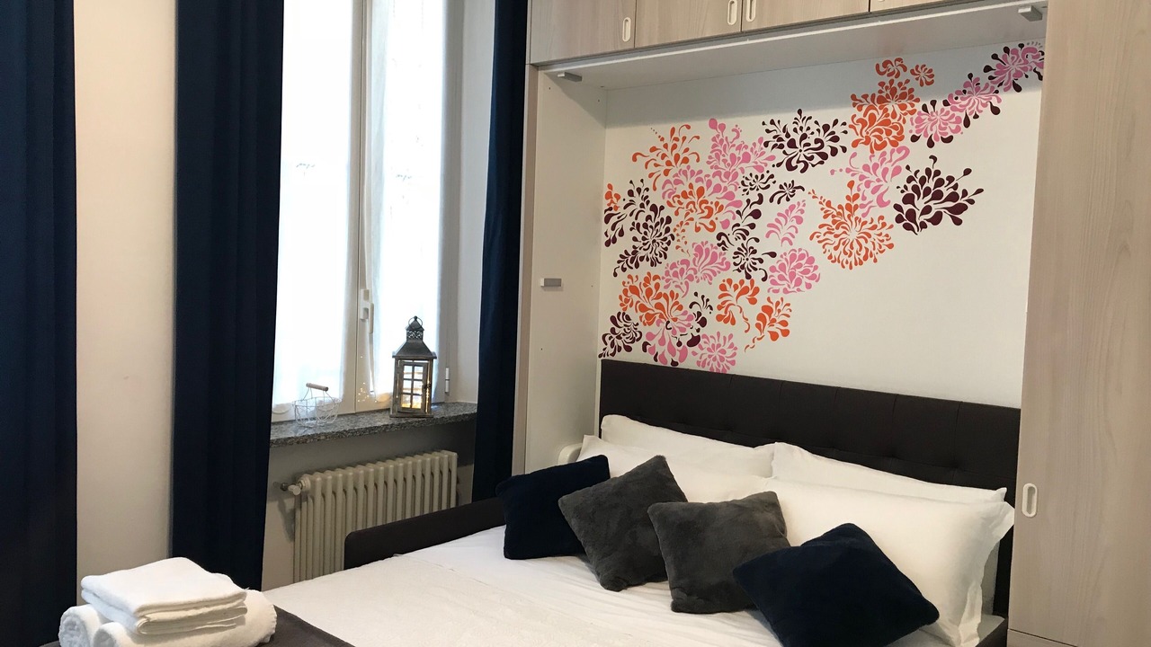 Photo of Bedroom in Como City Centre