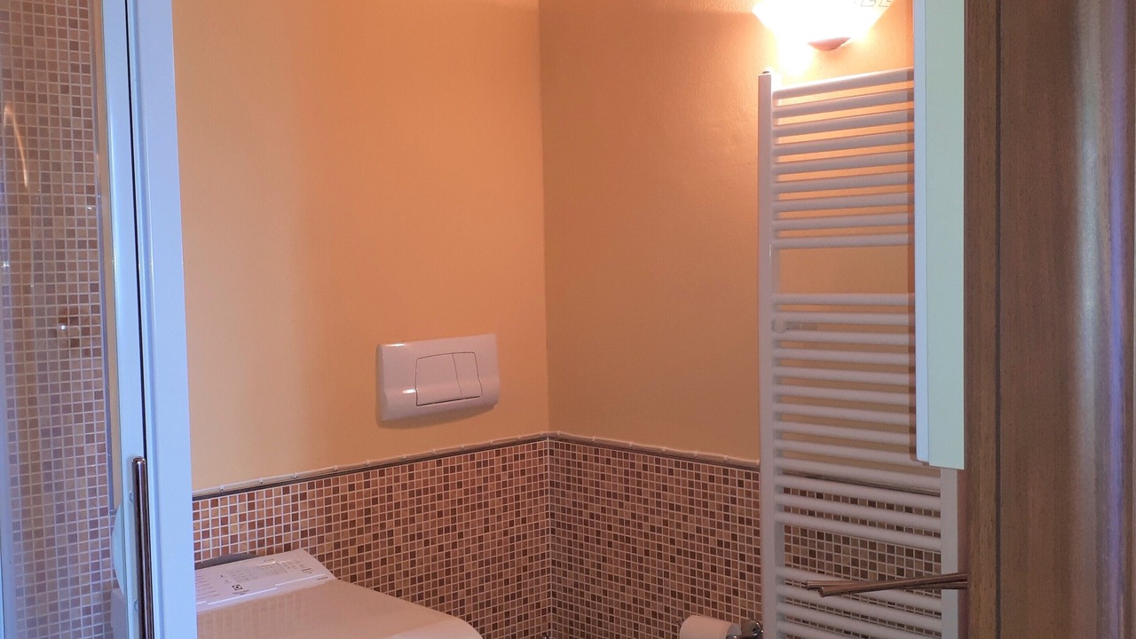 Photo of Bathroom in Aer