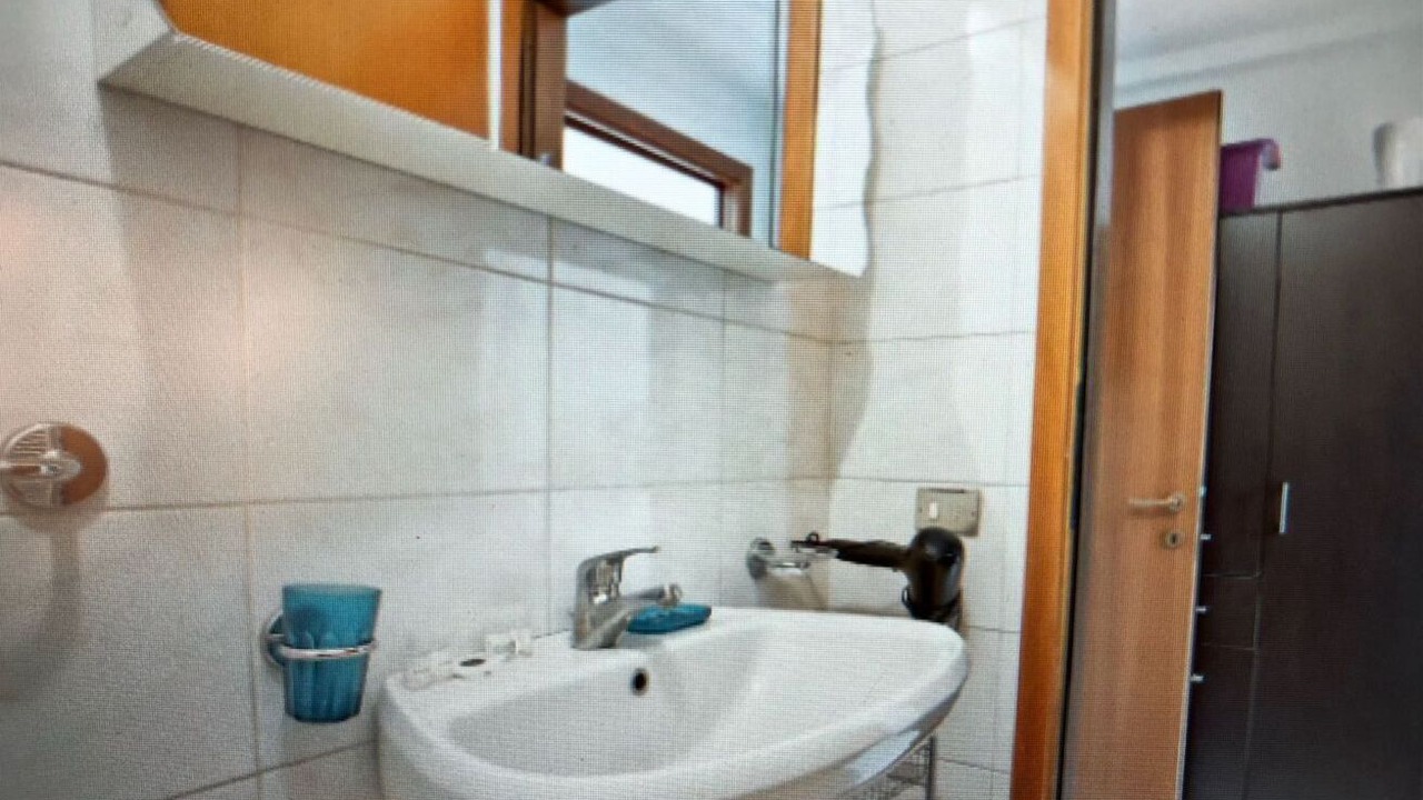 Photo of Bathroom in Bullona