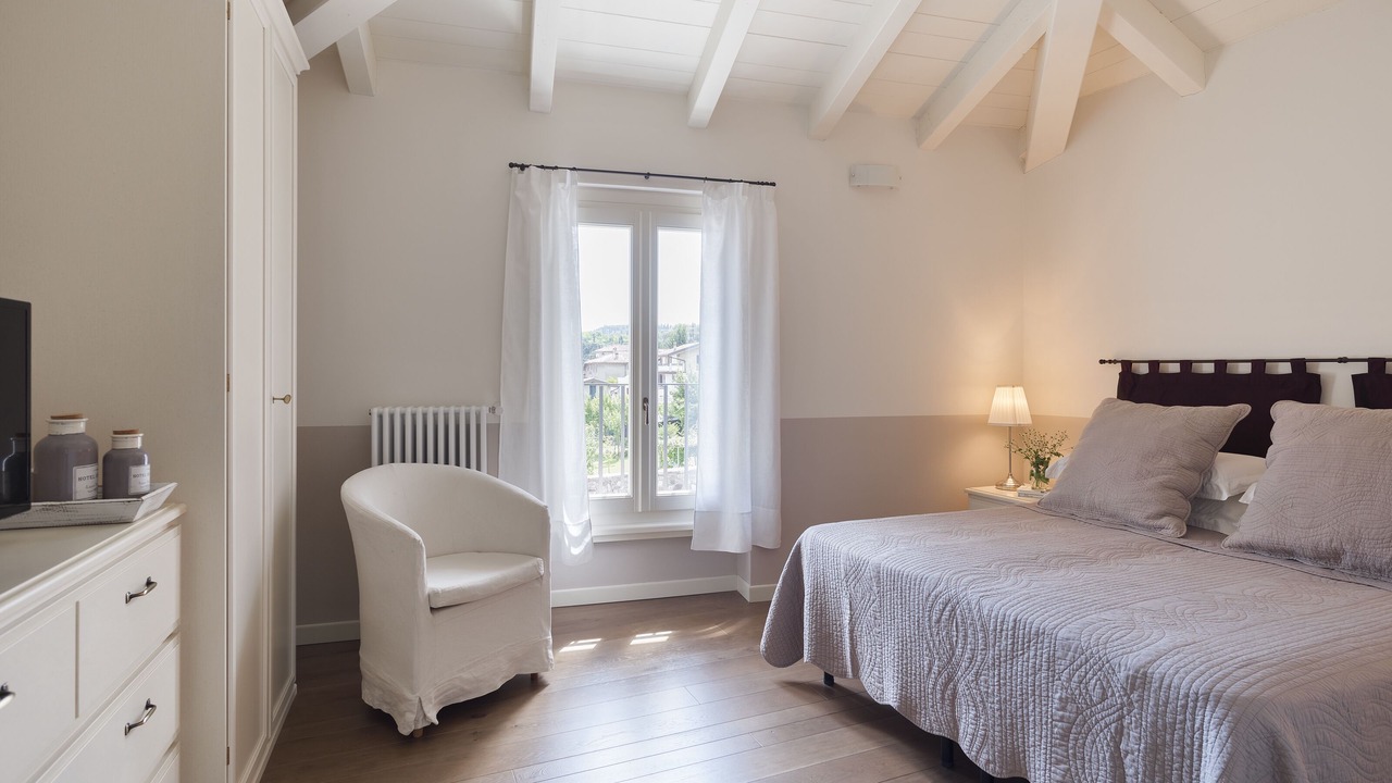 Photo of Bedroom in Polpenazze del Garda