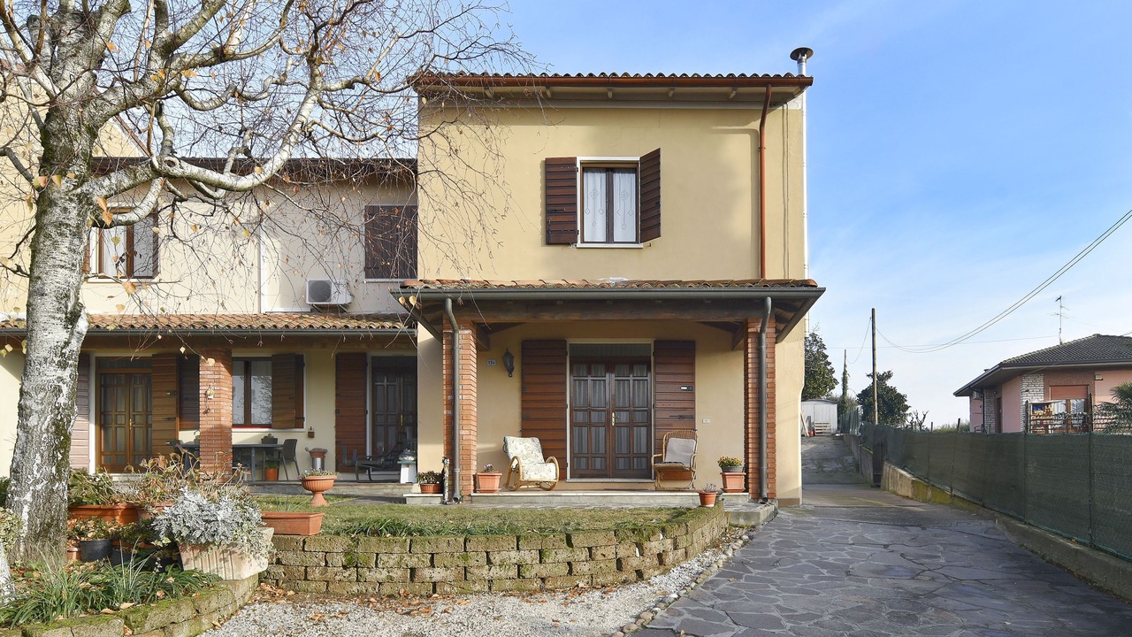 Photo of Outdoor in Castellaro Lagusello