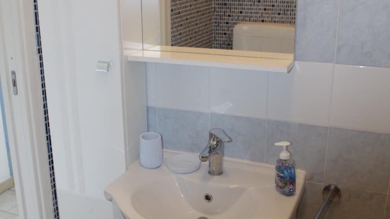 Photo of Bathroom in Euroville