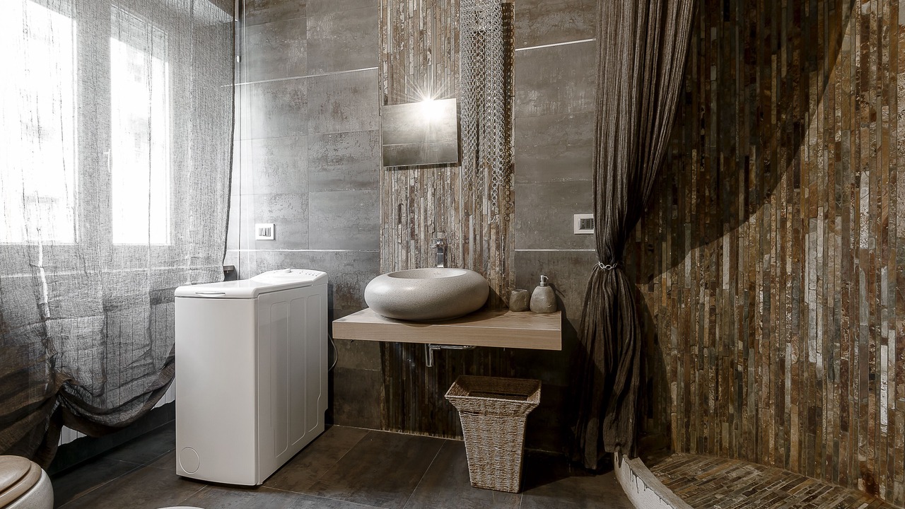 Photo of Bathroom in Central Station