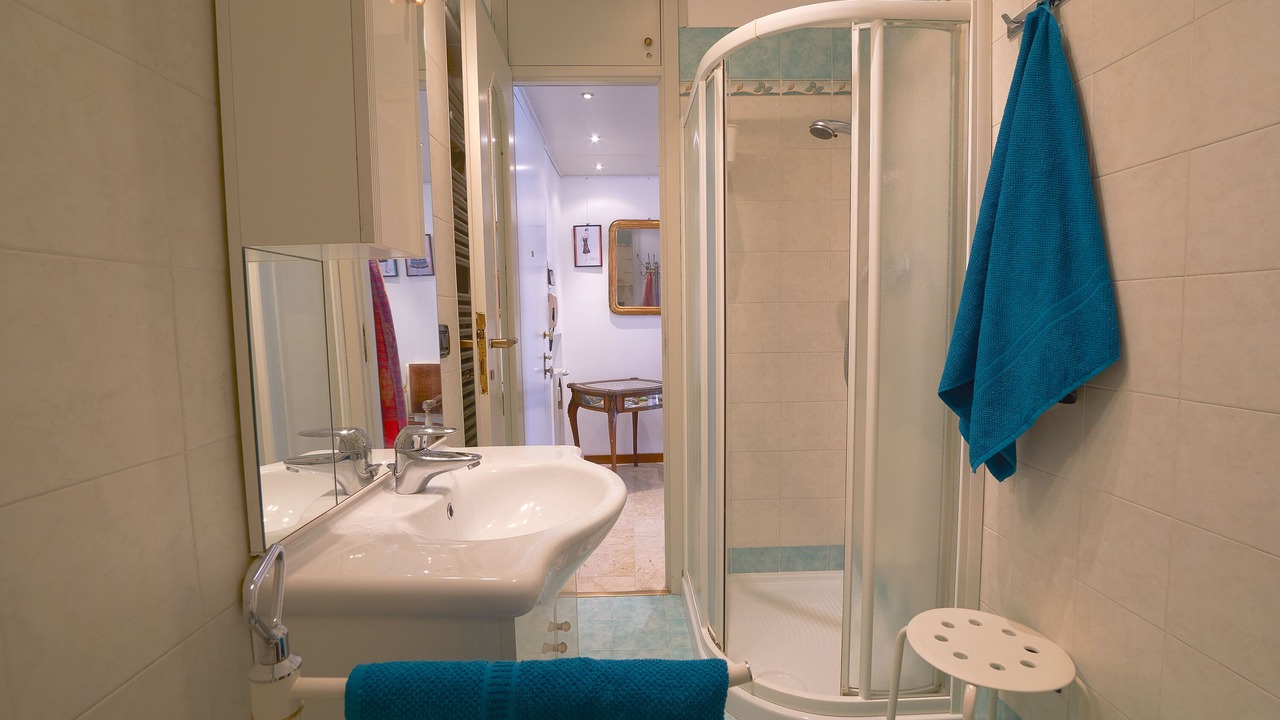 Photo of Bathroom in Como