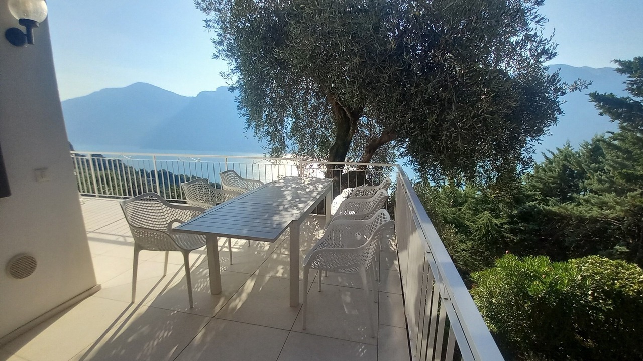 Photo of Outdoor in Arias