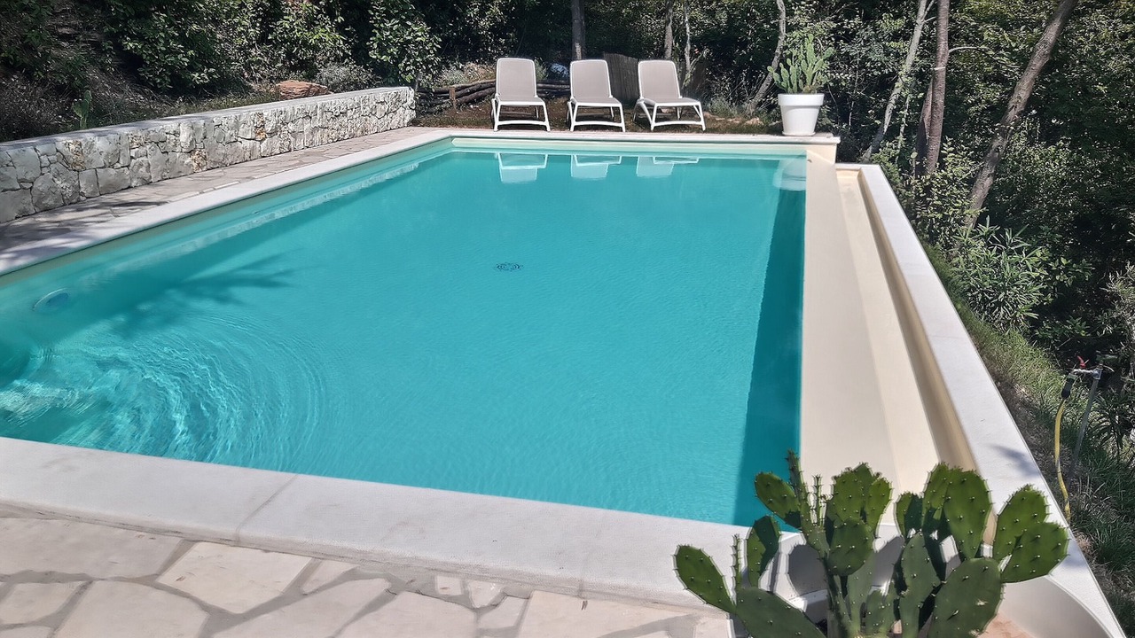 Photo of Outdoor in Arias