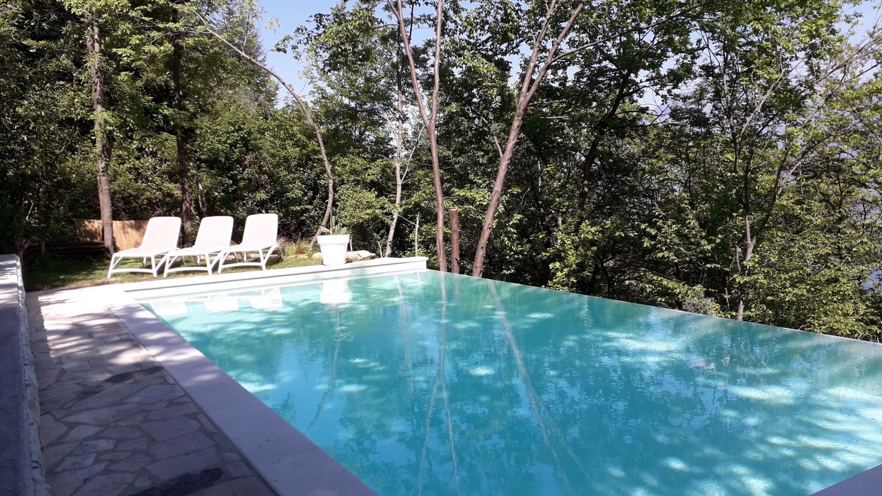 Photo of Outdoor in Arias