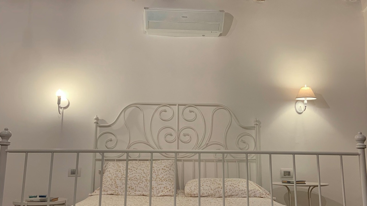 Photo of Bedroom in Costa di Mezzate
