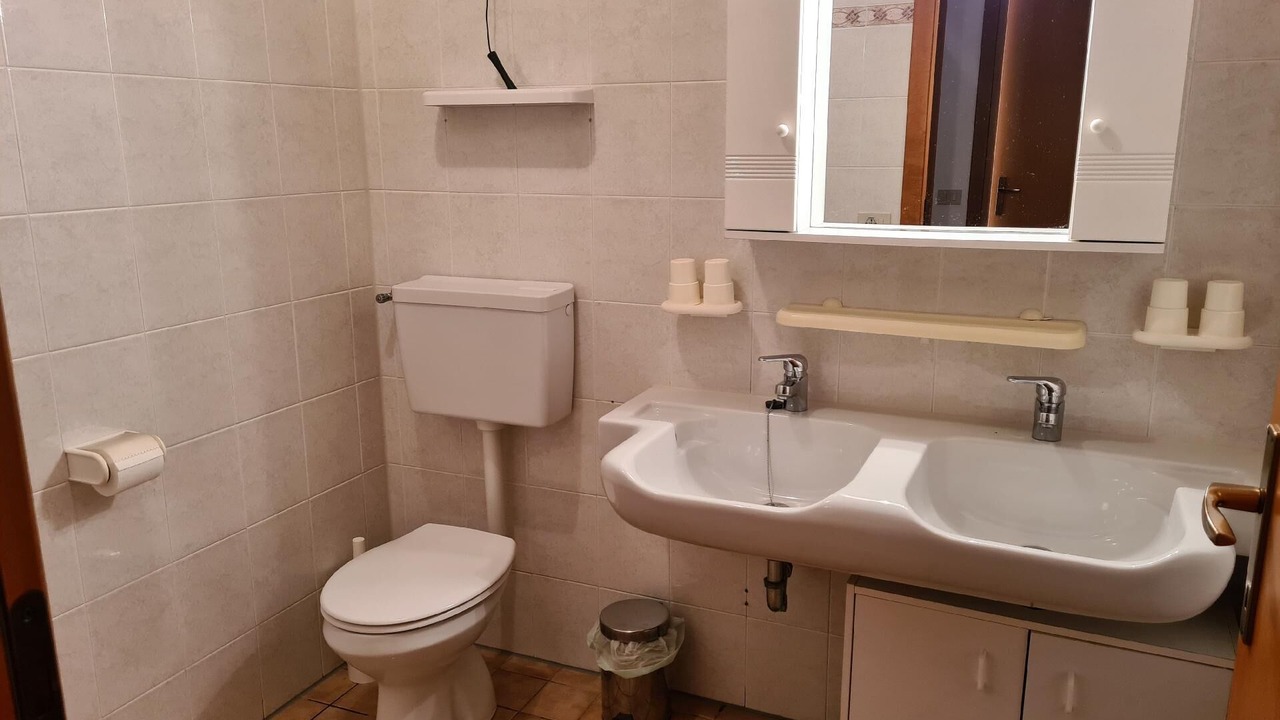 Photo of Bathroom in Aer