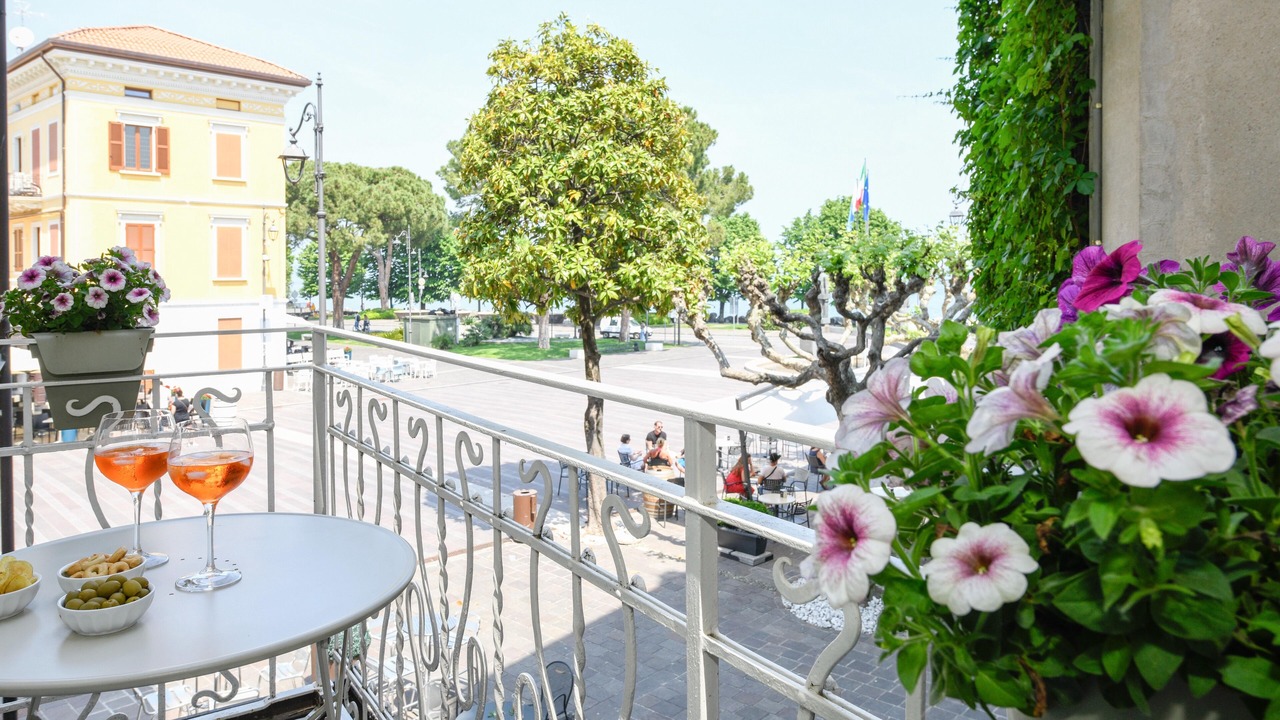 Photo of Outdoor in Desenzano del Garda City Centre