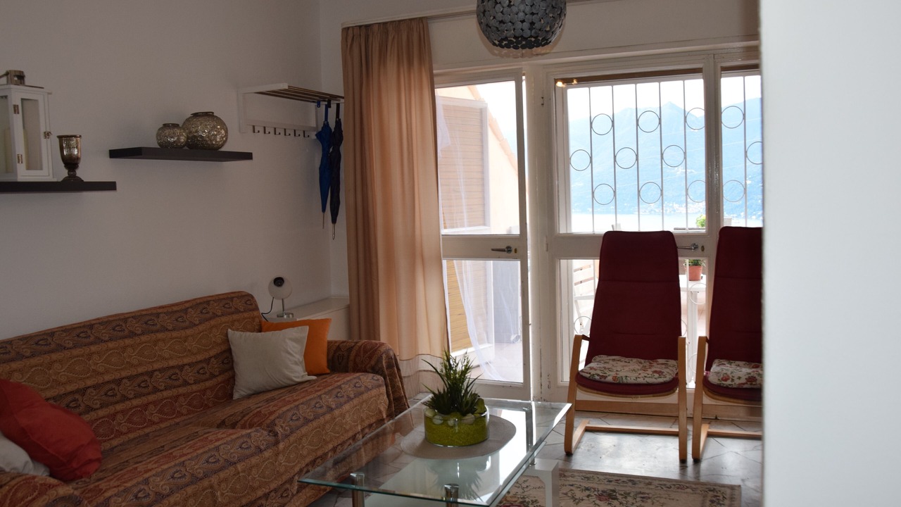 Photo of Livingroom in Poppino