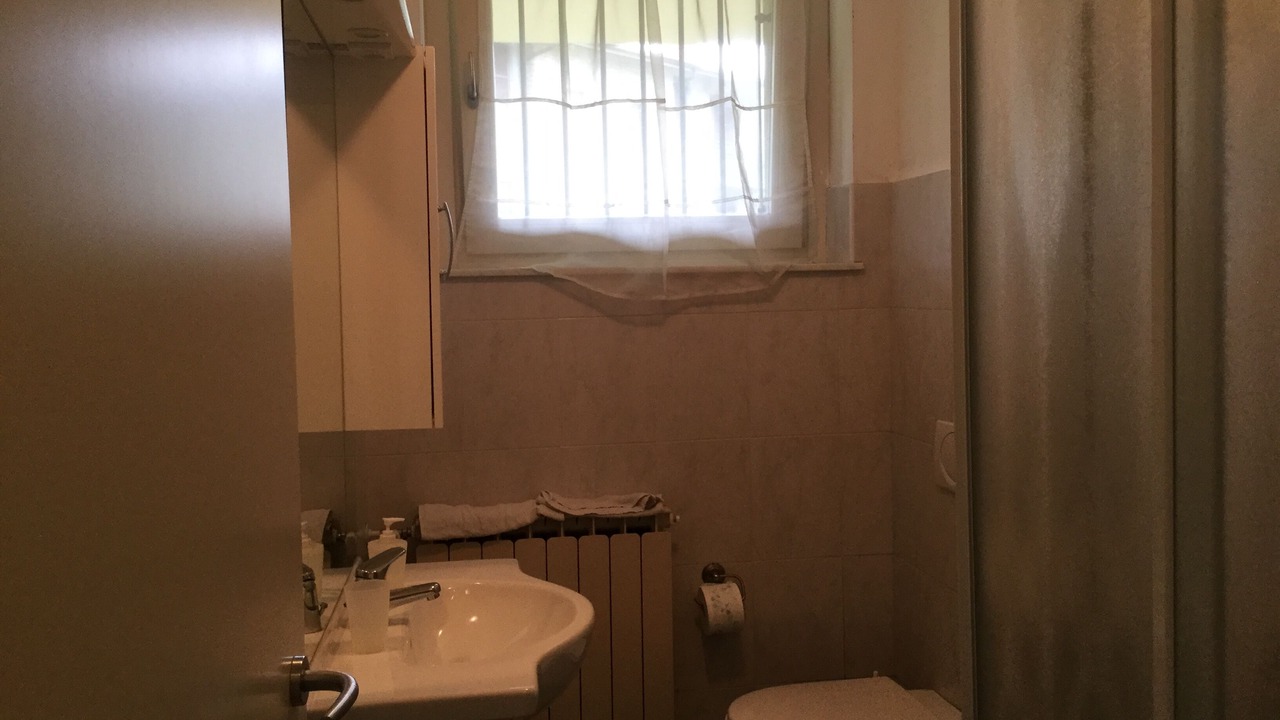 Photo of Bathroom in Entratico