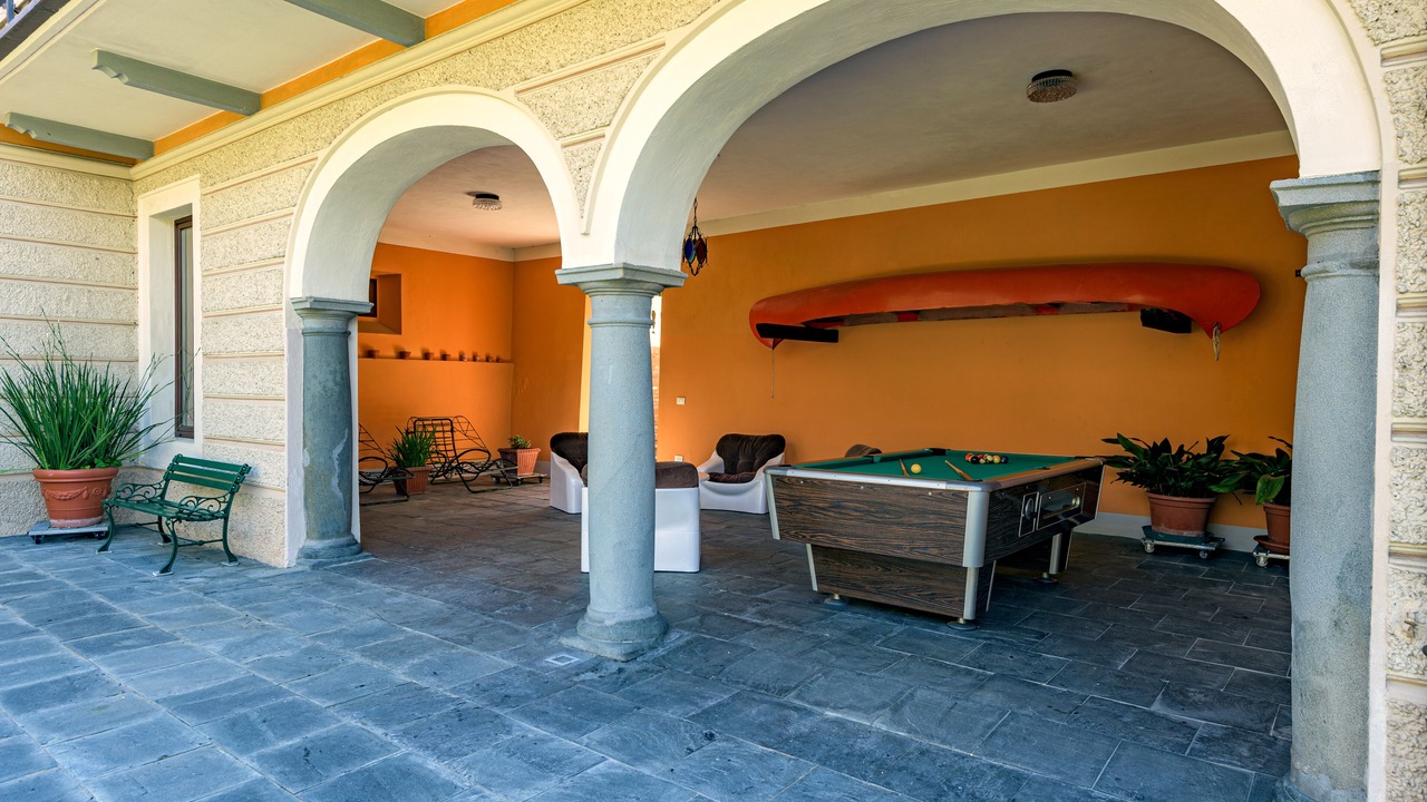 Photo of Patio Balcony in Marone
