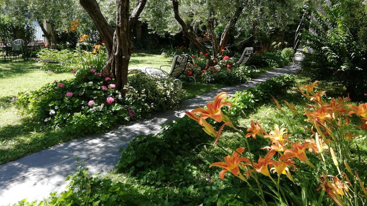 Photo of Outdoor in Marone