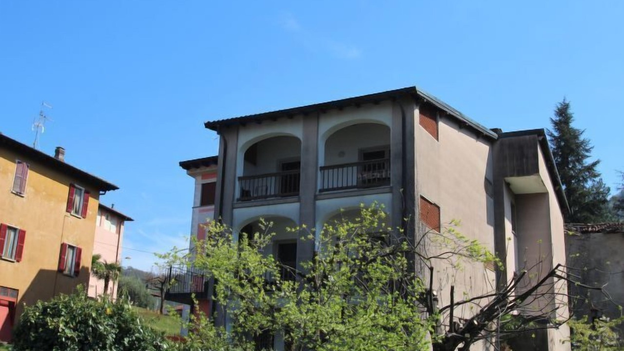 Photo of Others in Lavena Ponte Tresa