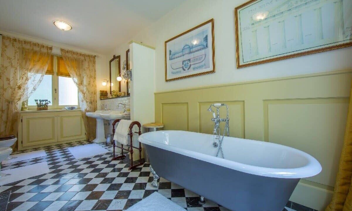 Photo of Bathroom in Besozzo