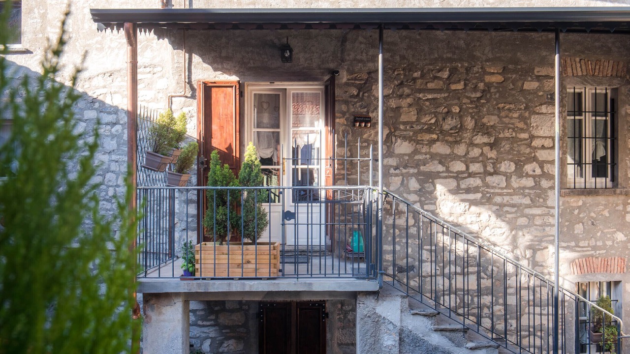 Photo of Outdoor in Torno