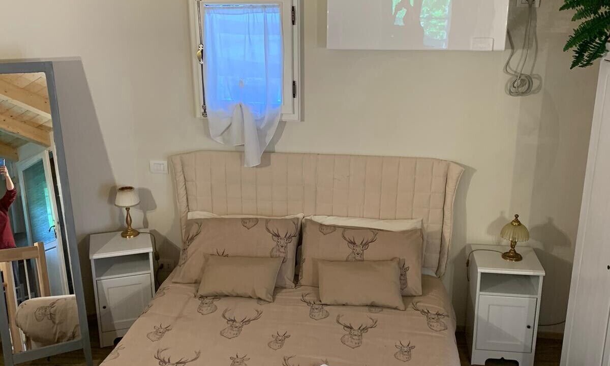 Photo of Bedroom in Torno