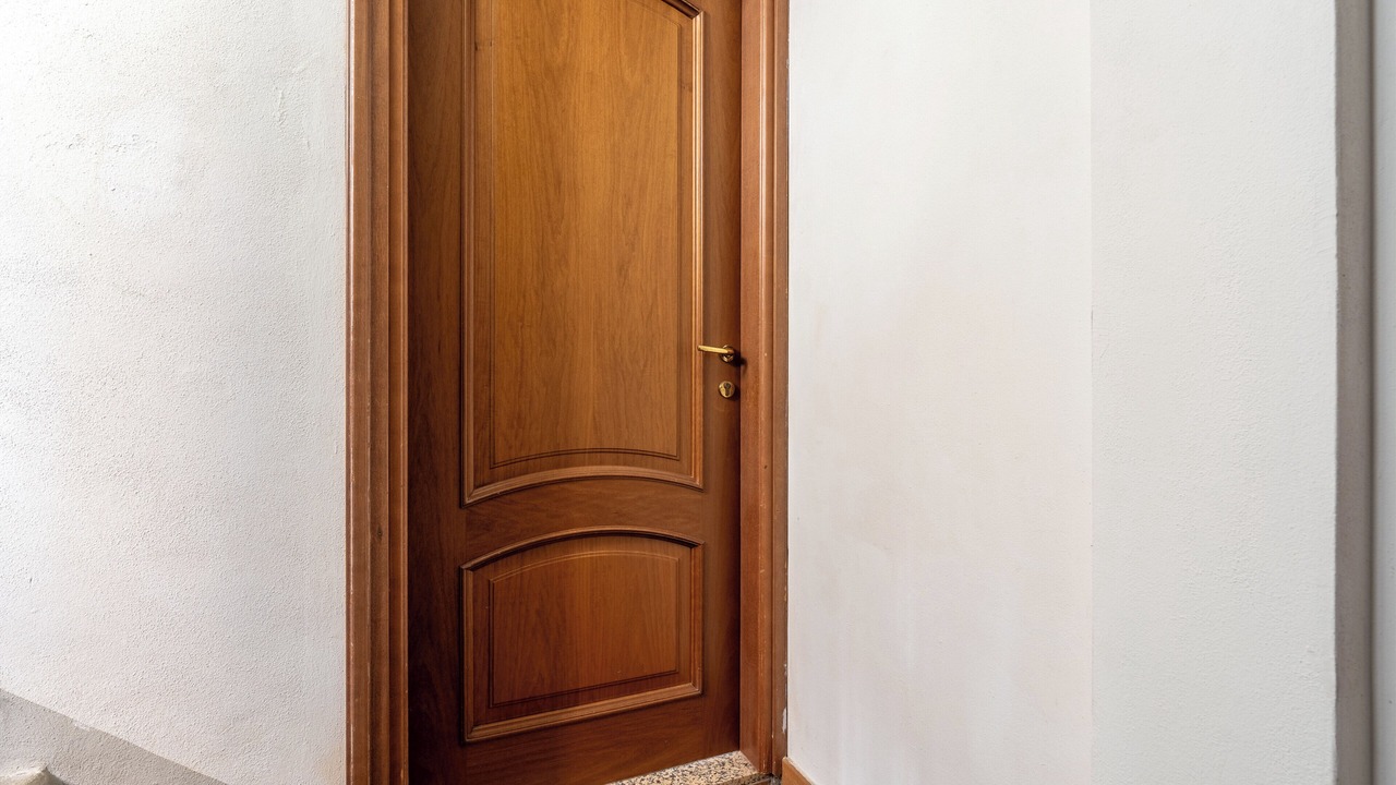 Photo of Others in Colonno